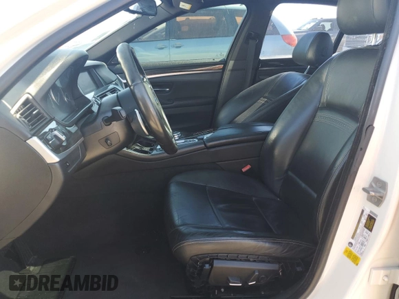2016 BMW 5 Series 535i with VIN WBA5B1C55GG130206, listed as a Copart auction lot 46902825 with 162,019 mi miles and Clean Title. Bid and sale history available at DreamBid. Image 7.