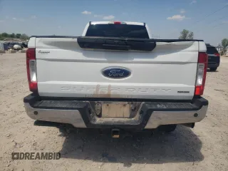 2019 Ford Super Duty F-250 SRW XL with VIN 1FT7W2B67KEC60900, listed as a Copart auction lot 53431845 with 190,851 mi miles and Clean Title. Bid and sale history available at carsss.com. Image 6.