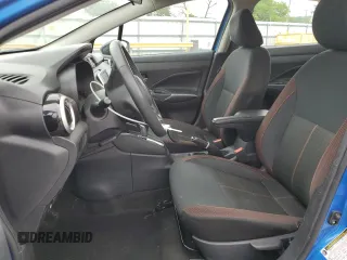 2020 Nissan Versa SR z VIN 3N1CN8FV7LL842327, wystawiony jako Copart lot #56520295 z przebiegiem 139 351 mil mil oraz Szkoda całkowita • Salvage title. Historia ofert i sprzedaży dostępna na DreamBid. Obrazek 7.