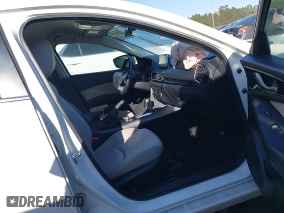 2015 Mazda Mazda3 i Touring with VIN 3MZBM1V75FM162556, listed as a IAAI auction lot 41776493 with 114,442 mi miles. Bid and sale history available at carsss.com. Image 5.