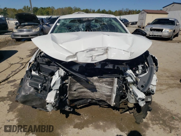 2014 Chevrolet Impala LT with VIN 2G1125S34E9228589, listed as a Copart auction lot 75251334 with 103,569 mi miles and Non Repairable. Bid and sale history available at DreamBid. Image 5.