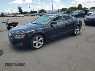 2009 Audi A5 z VIN WAUDK78T09A030168, wystawiony jako Copart lot #55445265 z przebiegiem 125 374 mil mil oraz Szkoda całkowita • Salvage title. Historia ofert i sprzedaży dostępna na DreamBid. Obrazek 1.