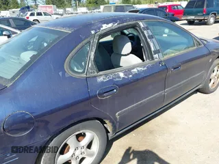 2000 Ford Taurus SES with VIN 1FAFP55S7YA240929, listed as a IAAI auction lot 42040583 with 179,159 mi miles and . Bid and sale history available at DreamBid. Image 6.