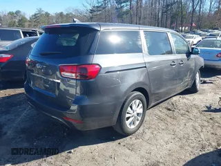 2018 Kia Sedona LX with VIN KNDMB5C18J6363478, listed as a IAAI auction lot 41687688 with 119,700 mi miles. Bid and sale history available at carsss.com. Image 4.