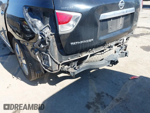 2014 Nissan Pathfinder S with VIN 5N1AR2MNXEC606967, listed as a IAAI auction lot 41641788 with 191,193 mi miles and . Bid and sale history available at DreamBid. Image 12.