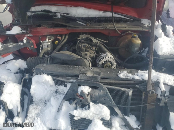 2002 Chevrolet Silverado 1500 LS with VIN 1GCEC14VX2Z333099, listed as a Copart auction lot 88734555 with 196,232 mi miles and Salvage Title. Bid and sale history available at carsss.com. Image 11.