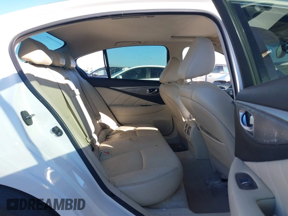 2014 Infiniti Q50 z VIN JN1BV7AP2EM681053, wystawiony jako IAAI lot #41395566 z przebiegiem 230 055 mil mil oraz . Historia ofert i sprzedaży dostępna na DreamBid. Obrazek 8.