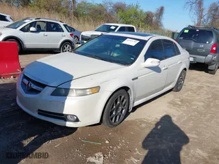 2008 Acura TL Type-S with VIN 19UUA76538A042552, listed as a IAAI auction lot 41973745 with 141,295 mi miles. Bid and sale history available at carsss.com. Image 2.