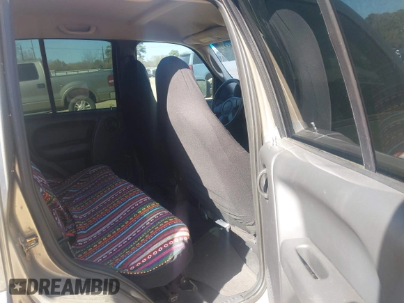 2004 Jeep Liberty Sport with VIN 1J4GK48K84W257152, listed as a IAAI auction lot 41845371 with 173,957 mi miles and . Bid and sale history available at DreamBid. Image 8.