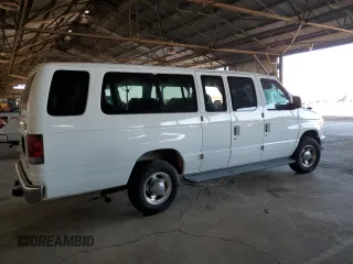 2008 Ford Econoline Passenger XL z VIN 1FBSS31L58DB39837, wystawiony jako Copart lot #57963735 z przebiegiem 75 005 mil mil oraz Tytuł czysty. Historia ofert i sprzedaży dostępna na DreamBid. Obrazek 3.