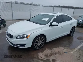 2015 Volvo S60 T6 Drive-E with VIN YV149MFK1F2366869, listed as a IAAI auction lot 41452923 with 98,005 mi miles. Bid and sale history available at carsss.com. Image 17.