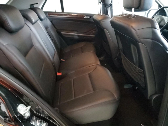 2010 Mercedes-Benz M 350 with VIN 4JGBB2FB6AA619619, listed as a Copart auction lot 46756455 with 129,274 mi miles and Clean Title. Bid and sale history available at DreamBid. Image 11.