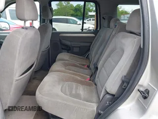 2004 Ford Explorer XLT z VIN 1FMZU73K34UA37992, wystawiony jako IAAI lot #42346103 z przebiegiem 192 043 mil mil oraz . Historia ofert i sprzedaży dostępna na DreamBid. Obrazek 8.