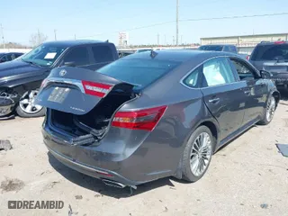 2018 Toyota Avalon XLE with VIN 4T1BK1EB3JU279937, listed as a IAAI auction lot 41711673 with 1 mi miles. Bid and sale history available at carsss.com. Image 4.