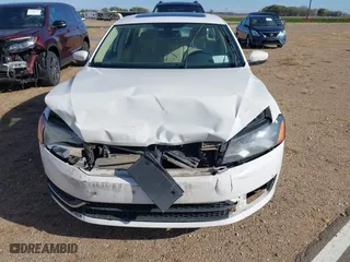 2013 Volkswagen Passat SE with VIN 1VWBP7A39DC008458, listed as a IAAI auction lot 37374231 with 1 mi miles. Bid and sale history available at carsss.com. Image 6.