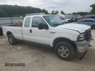 2005 Ford F-250 XL with VIN 1FTSX21595EA44275, listed as a Copart auction lot 57294604 with 253,438 mi miles and Clean title. Bid and sale history available at DreamBid. Image 4.