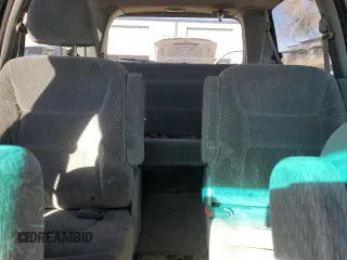 2003 Honda Odyssey LX z VIN 5FNRL18573B116337, wystawiony jako Copart lot #86184364 z przebiegiem 247 492 mil mil oraz Szkoda całkowita • Salvage title. Historia ofert i sprzedaży dostępna na DreamBid. Obrazek 10.