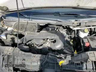 2017 Ford Transit z VIN 1FTYR2YM3HKB25585, wystawiony jako Copart lot #84697534 z przebiegiem 128 794 mil mil oraz Szkoda całkowita • Salvage title. Historia ofert i sprzedaży dostępna na DreamBid. Obrazek 17.