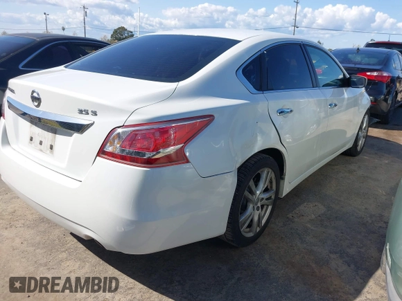 2013 Nissan Altima SV with VIN 1N4BL3AP7DN485216, listed as a IAAI auction lot 41965307 with 145,410 mi miles and . Bid and sale history available at DreamBid. Image 4.
