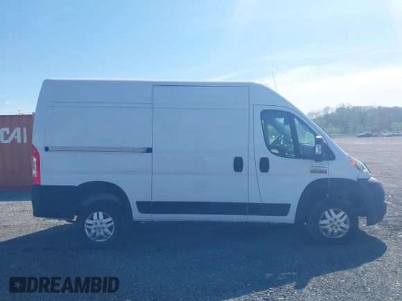 2021 Ram ProMaster Cargo with VIN 3C6LRVBG5ME527045, listed as a IAAI auction lot 42085297 with 27,399 mi miles. Bid and sale history available at carsss.com. Image 13.