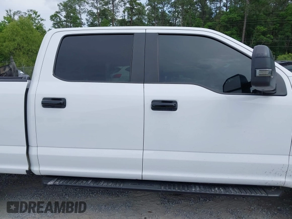 2018 Ford F-150 XL z VIN 1FTFW1E57JKF55049, wystawiony jako IAAI lot #42099491 z przebiegiem 159 170 mil mil oraz . Historia ofert i sprzedaży dostępna na DreamBid. Obrazek 14.