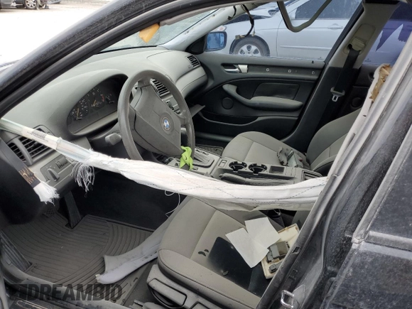2000 BMW 3 Series 323i z VIN WBAAM3341YFP73140, wystawiony jako Copart lot #88599885 z przebiegiem Nie podano mil oraz Nie do naprawy • Non repairable. Historia ofert i sprzedaży dostępna na DreamBid. Obrazek 7.