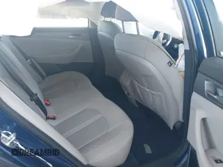 2019 Hyundai Sonata SE with VIN 5NPE24AF2KH780972, listed as a IAAI auction lot 42149730 with 52,527 mi miles and . Bid and sale history available at DreamBid. Image 8.