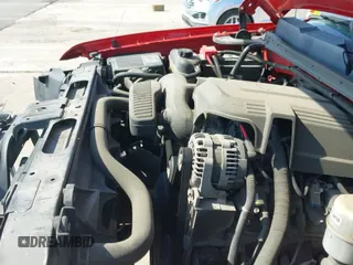 2010 Chevrolet Silverado 1500 LT z VIN 1GCSKSE3XAZ273591, wystawiony jako IAAI lot #43371830 z przebiegiem 190 693 mil mil oraz . Historia ofert i sprzedaży dostępna na DreamBid. Obrazek 20.