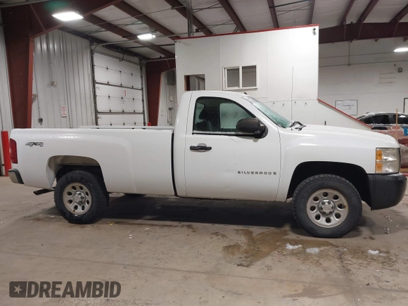 2008 Chevrolet Silverado 1500 Work Truck with VIN 1GCEK14C48Z215558, listed as a IAAI auction lot 41947700 with 147,591 mi miles. Bid and sale history available at carsss.com. Image 13.