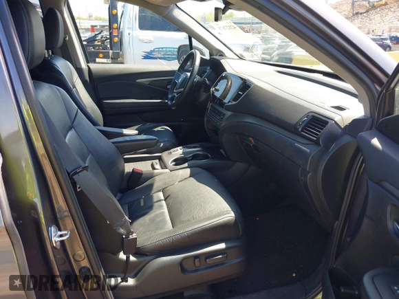2021 Honda Pilot Special Edition z VIN 5FNYF6H27MB043638, wystawiony jako IAAI lot #42127878 z przebiegiem 50 401 mil mil oraz . Historia ofert i sprzedaży dostępna na DreamBid. Obrazek 5.