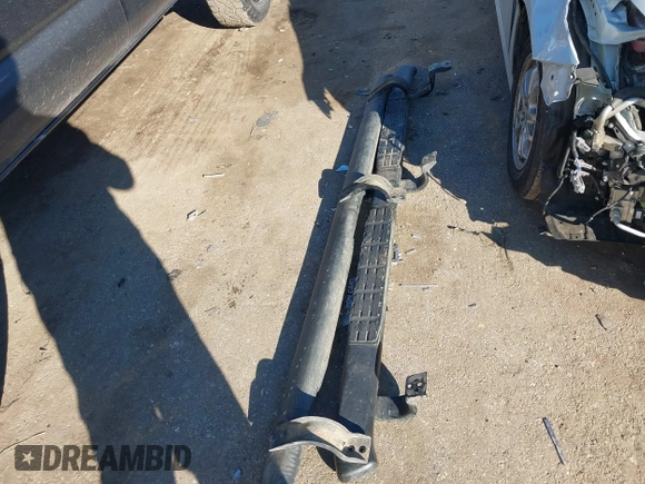 2021 Toyota Tacoma SR z VIN 3TYAX5GN3MT023665, wystawiony jako IAAI lot #41399435 z przebiegiem 53 552 mil mil oraz . Historia ofert i sprzedaży dostępna na DreamBid. Obrazek 12.