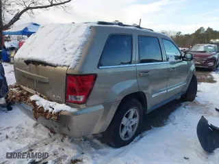 2005 Jeep Grand Cherokee Limited with VIN 1J4HR582X5C637893, listed as a IAAI auction lot 41357189 with NaN miles. Bid and sale history available at carsss.com. Image 4.