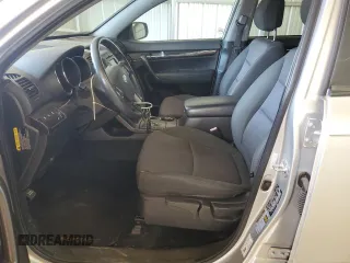 2012 Kia Sorento LX with VIN 5XYKT3A16CG192273, listed as a Copart auction lot 49690735 with Not Provided miles and Salvage Title. Bid and sale history available at DreamBid. Image 7.