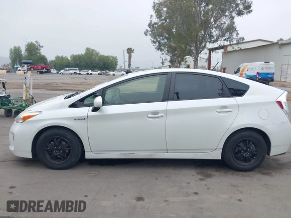 2015 Toyota Prius Four with VIN JTDKN3DU7F0426088, listed as a IAAI auction lot 42157924 with 109,746 mi miles and . Bid and sale history available at DreamBid. Image 14.