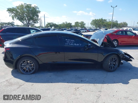 2023 Tesla Model 3 с VIN 5YJ3E1EA8PF620239, выставлен на аукционе IAAI как лот 41903785 с пробегом Не указан миль и . История ставок и продаж доступна на DreamBid. Изображение 13.