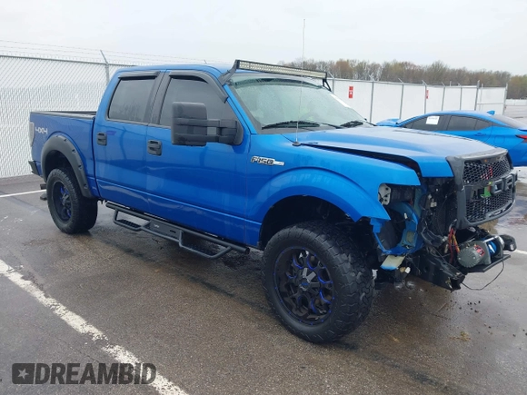 2014 Ford F-150 XL with VIN 1FTFW1EF6EKD75835, listed as a IAAI auction lot 41942390 with 130,939 mi miles. Bid and sale history available at carsss.com. Image 1.
