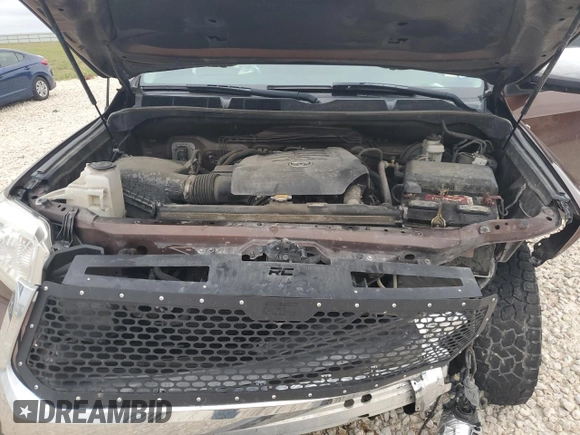 2017 Toyota Tundra 2WD Platinum with VIN 5TFGW5F16HX227271, listed as a Copart auction lot 70784444 with 136,294 mi miles and Salvage Title. Bid and sale history available at carsss.com. Image 12.