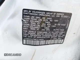 2021 Volkswagen Atlas SEL z VIN 1V2SE2CA7MC214805, wystawiony jako IAAI lot #42374591 z przebiegiem 61 775 mil mil oraz . Historia ofert i sprzedaży dostępna na DreamBid. Obrazek 9.