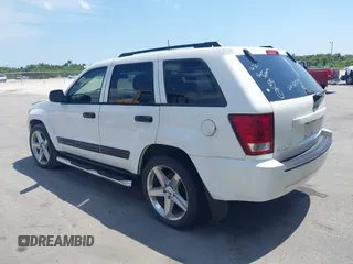 2006 Jeep Grand Cherokee Laredo with VIN 1J4GS48K86C164393, listed as a IAAI auction lot 42170408 with 239,844 mi miles and . Bid and sale history available at DreamBid. Image 3.