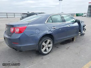 2013 Chevrolet Malibu LTZ with VIN 1G11J5SX2DF201371, listed as a IAAI auction lot 41013040 with 177,245 mi miles. Bid and sale history available at carsss.com. Image 4.