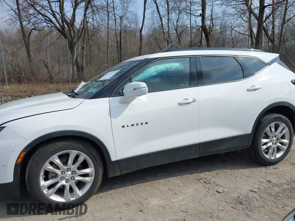 2019 Chevrolet Blazer with VIN 3GNKBHRSXKS591317, listed as a IAAI auction lot 42075872 with 103,595 mi miles and . Bid and sale history available at DreamBid. Image 14.