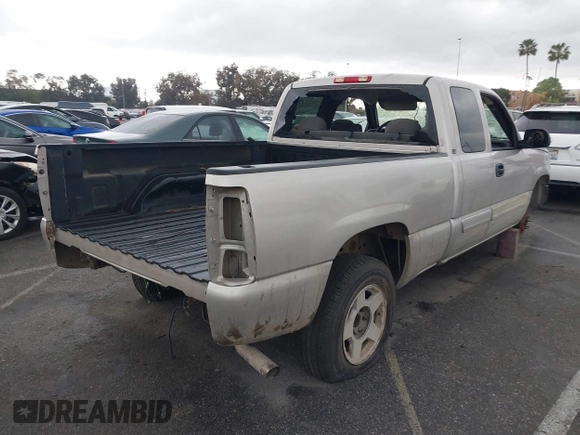 2005 Chevrolet Silverado 1500 LS with VIN 1GCEC19Z75Z330211, listed as a IAAI auction lot 41774486 with Not Provided miles and . Bid and sale history available at DreamBid. Image 4.