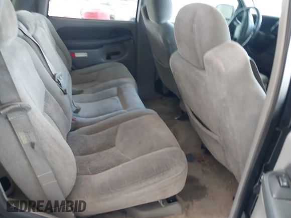 2003 Chevrolet Tahoe LS with VIN 1GNEC13V13R221799, listed as a IAAI auction lot 42488553 with 264,600 mi miles and . Bid and sale history available at DreamBid. Image 8.