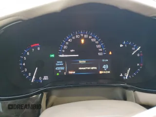 2015 Cadillac CTS Luxury RWD with VIN 1G6AR5SX6F0105204, listed as a Copart auction lot 42101575 with 45,692 mi miles and Clean Title. Bid and sale history available at DreamBid. Image 9.