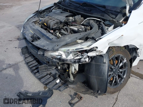 2015 Nissan Sentra S with VIN 3N1AB7AP8FY249344, listed as a IAAI auction lot 41891051 with 143,917 mi miles and . Bid and sale history available at DreamBid. Image 6.