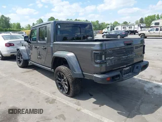 2024 Jeep Gladiator Sport с VIN 1C6HJTAG0RL131543, выставлен на аукционе IAAI как лот 42090629 с пробегом 8 546 миль миль и . История ставок и продаж доступна на DreamBid. Изображение 3.