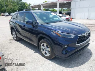 2023 Toyota Highlander L z VIN 5TDKDRAH3PS020742, wystawiony jako IAAI lot #42551933 z przebiegiem 28 932 mil mil oraz . Historia ofert i sprzedaży dostępna na DreamBid. Obrazek 1.