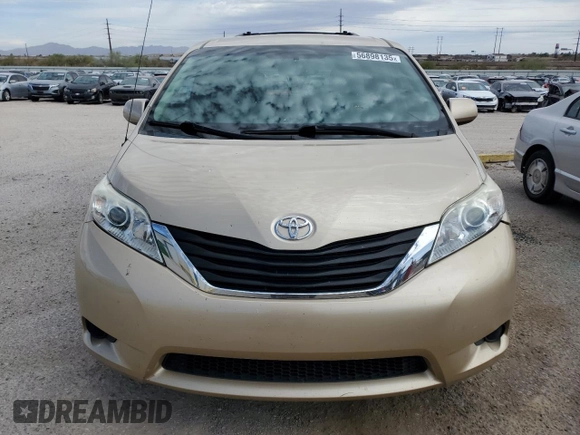 2012 Toyota Sienna LE AAS с VIN 5TDKK3DC6CS276676, выставлен на аукционе Copart как лот 56898135 с пробегом 167 432 миль миль и Списание • Salvage title. История ставок и продаж доступна на DreamBid. Изображение 5.