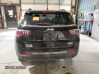 2018 Jeep Compass Latitude with VIN 3C4NJDBB7JT320932, listed as a Copart auction lot 49498265 with 70,829 mi miles and Salvage Title. Bid and sale history available at carsss.com. Image 6.