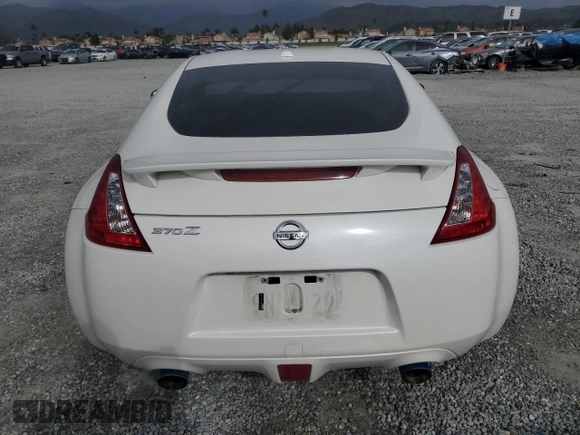 2017 Nissan 370Z z VIN JN1AZ4EH9HM952650, wystawiony jako Copart lot #49354135 z przebiegiem 62 141 mil mil oraz Szkoda całkowita • Salvage title. Historia ofert i sprzedaży dostępna na DreamBid. Obrazek 6.